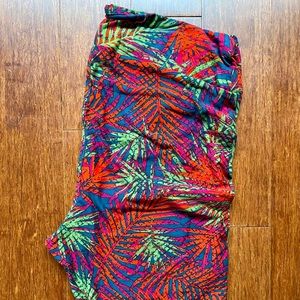 New LuLaRoe Leggings (Palms) TC